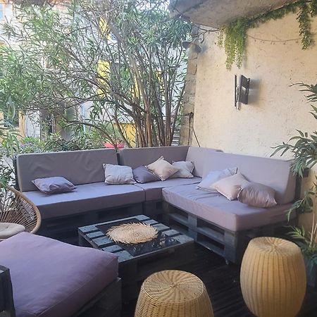 Auberge De L Helvie Chez Coco & Ricou Valvigneres Eksteriør billede