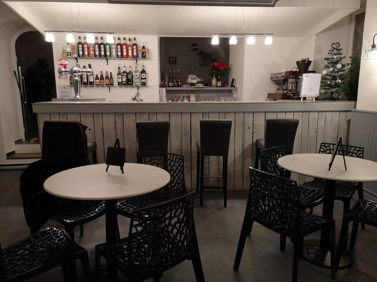 Auberge De L Helvie Chez Coco & Ricou Valvigneres Eksteriør billede