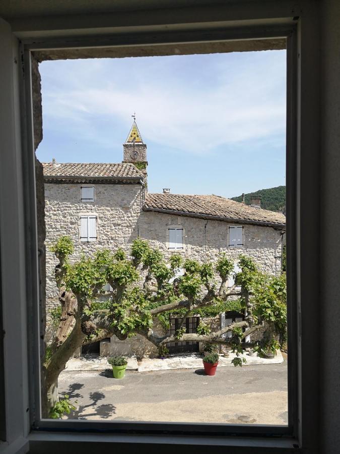 Auberge De L Helvie Chez Coco & Ricou Valvigneres Eksteriør billede