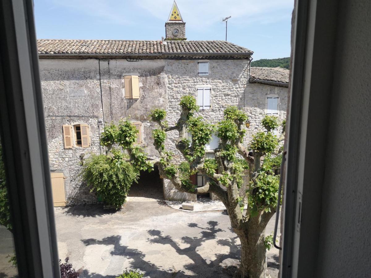 Auberge De L Helvie Chez Coco & Ricou Valvigneres Eksteriør billede